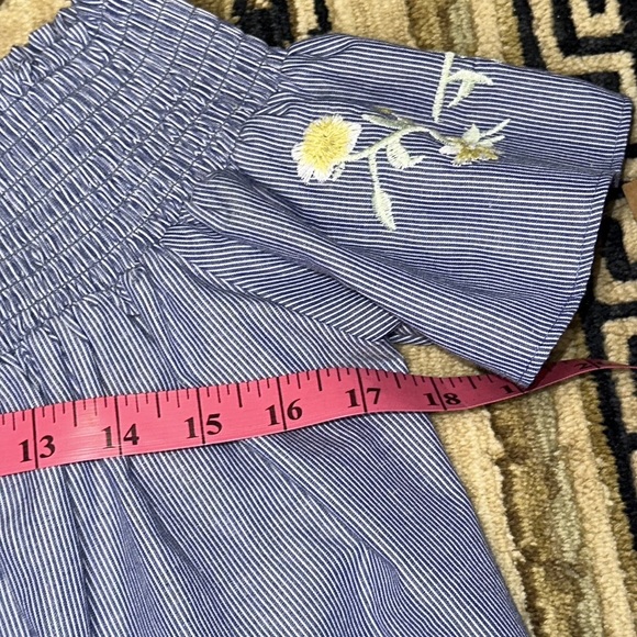 CREMIEUX cotton off shoulder top - Picture 6 of 7